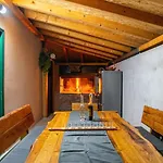Villa Viktoria With Private Swimming Pool *