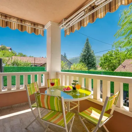 Vila Viktoria With Private Swimming Pool