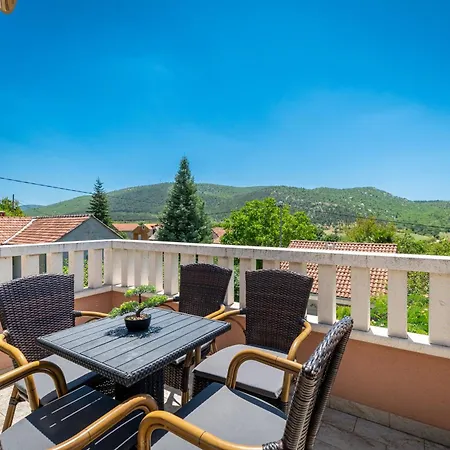 וילה Viktoria With Private Swimming Pool *